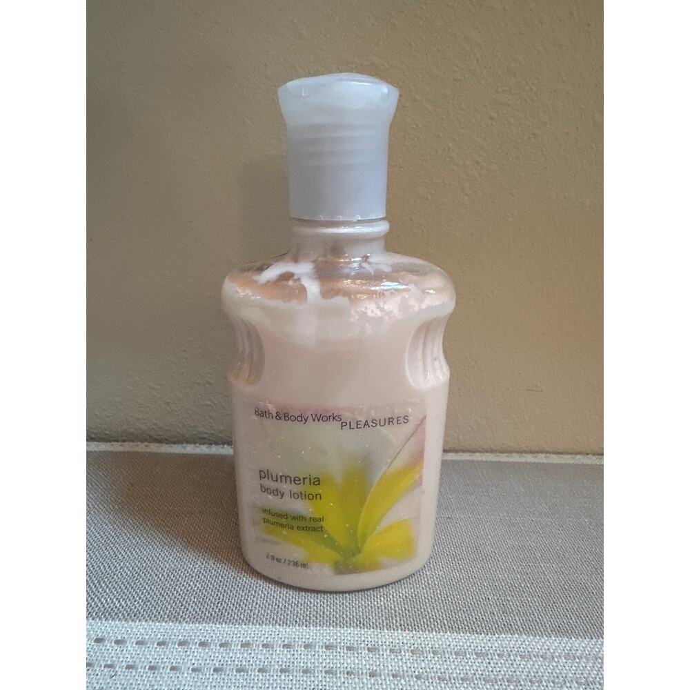 Bath & Body Works Retired Plumeria Body Lotion 98% Full 8 Fl oz